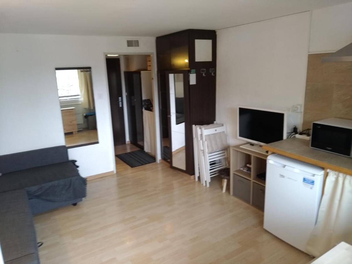 Studio Appartement Avec Piscine, Ski Porte Du Soleil Morgins, Ps3 Games, Wash & Bring Sheets Ngoại thất bức ảnh
