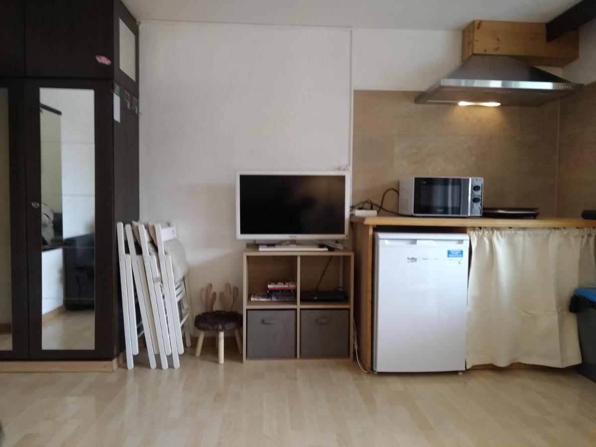 Studio Appartement Avec Piscine, Ski Porte Du Soleil Morgins, Ps3 Games, Wash & Bring Sheets Ngoại thất bức ảnh